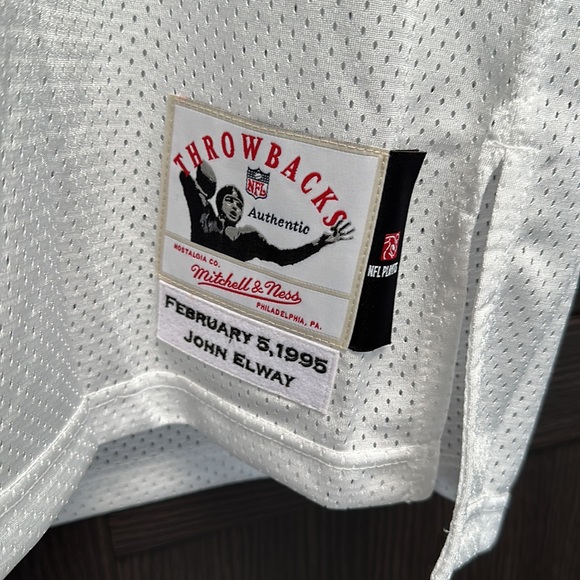 John Elway AFC Mitchell & Ness 1995 NFL Pro Bowl Authentic Jersey - White/Red - Picture 5 of 10